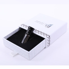 دهن عود كمبودي فواح